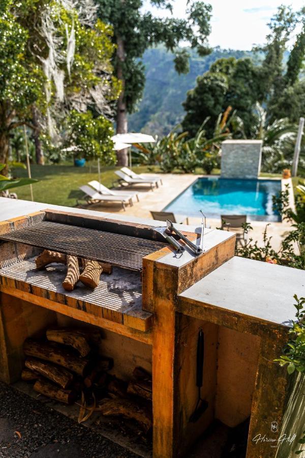 Horizon Hill Villa Pirae ภายนอก รูปภาพ