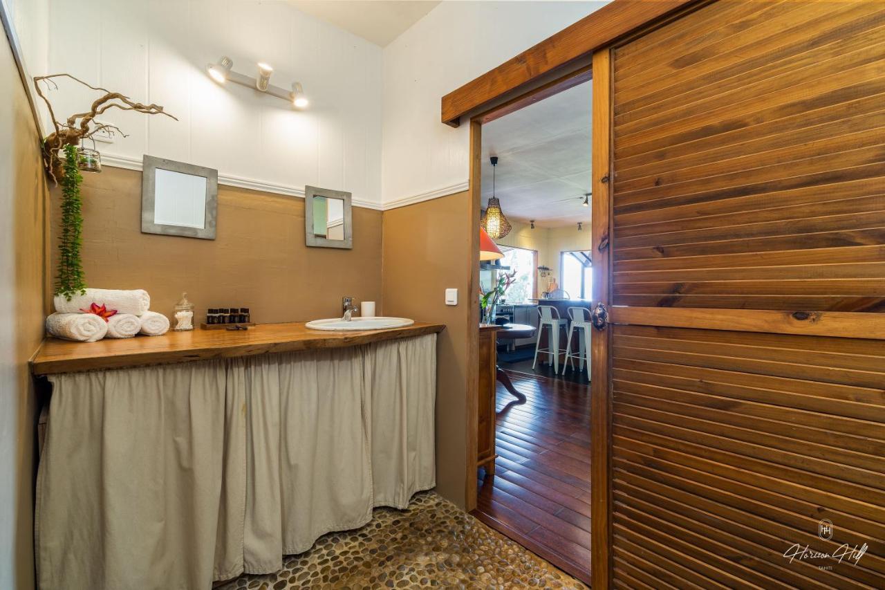 Horizon Hill Villa Pirae ภายนอก รูปภาพ