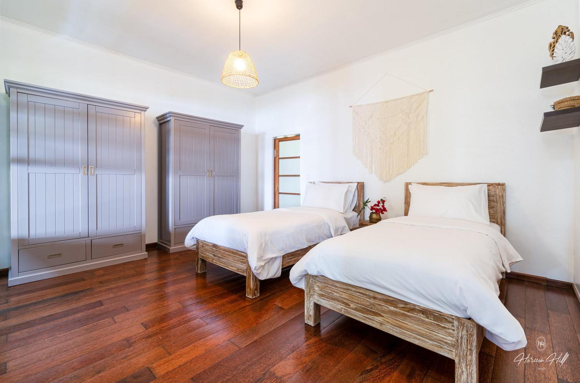 Horizon Hill Villa Pirae ภายนอก รูปภาพ