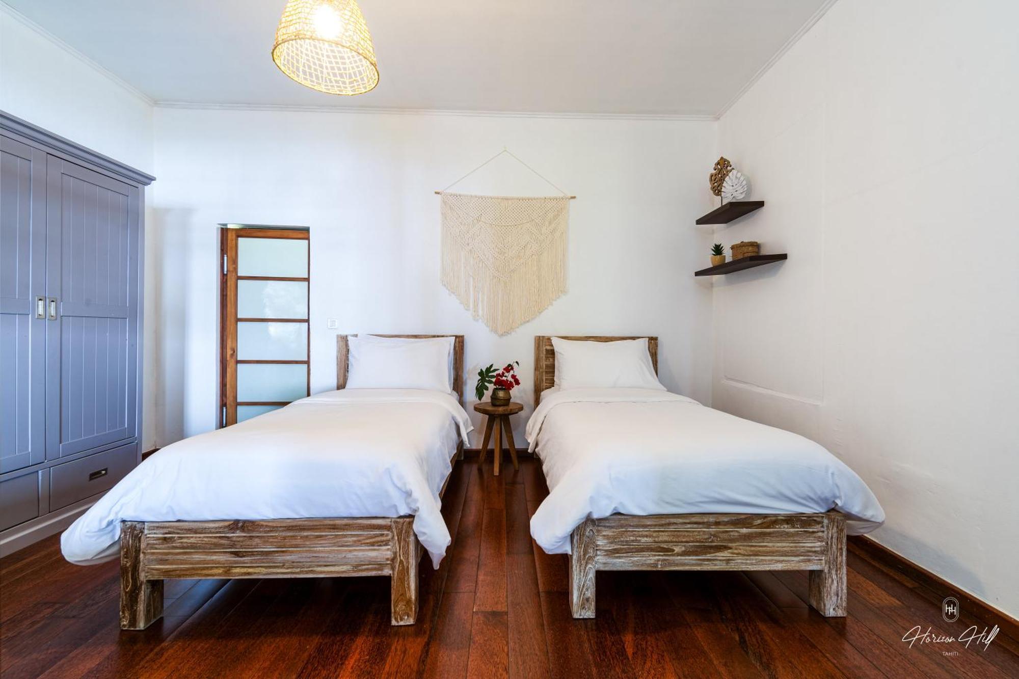 Horizon Hill Villa Pirae ภายนอก รูปภาพ