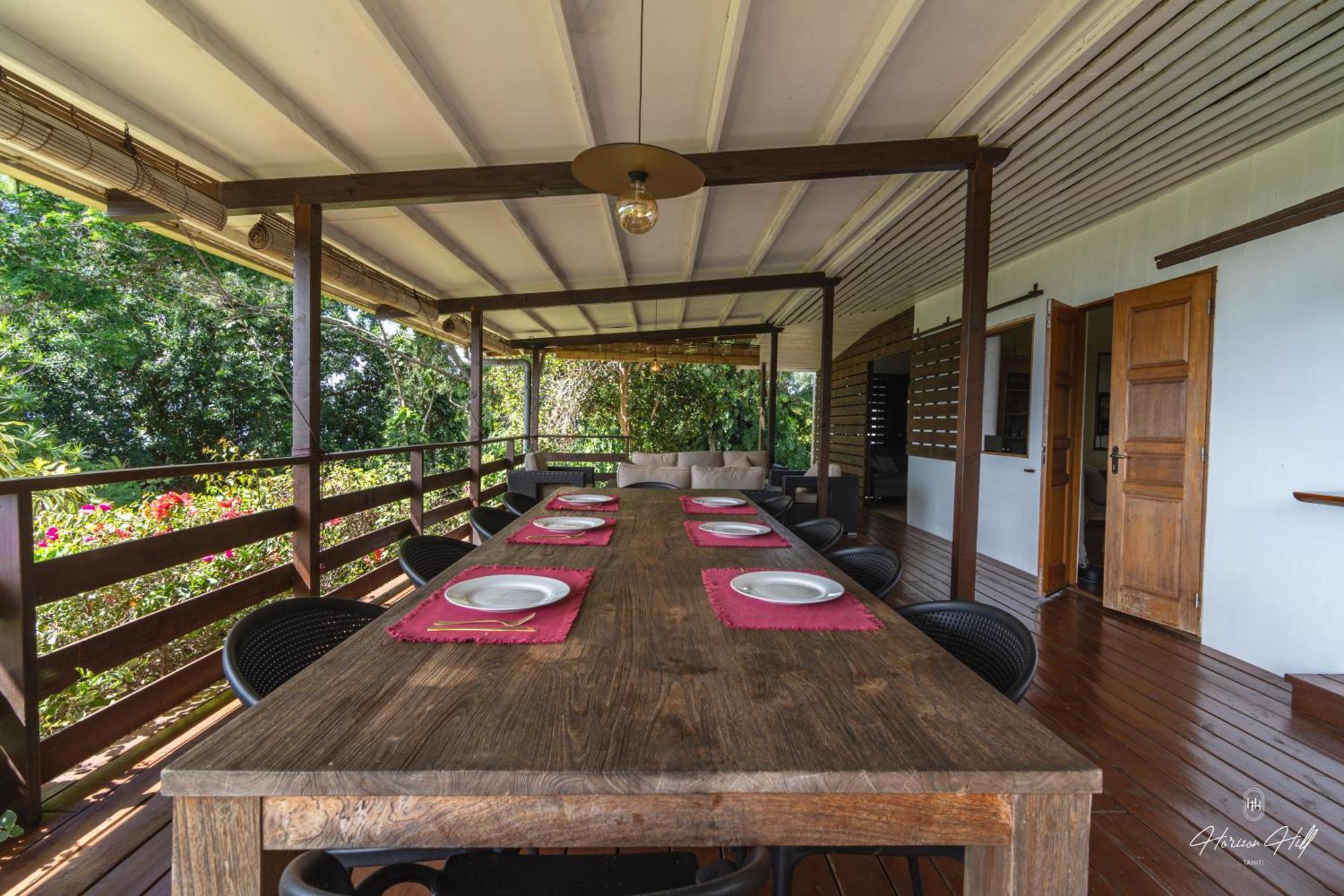 Horizon Hill Villa Pirae ภายนอก รูปภาพ